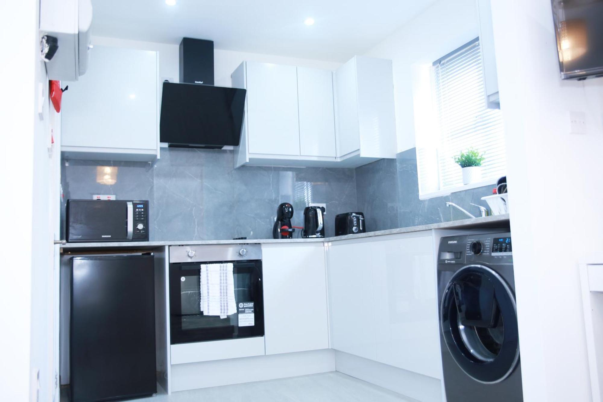 South Harrow Apartment 伦敦 外观 照片